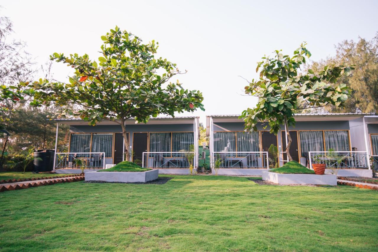 Treebo Lands End Hotel Morjim